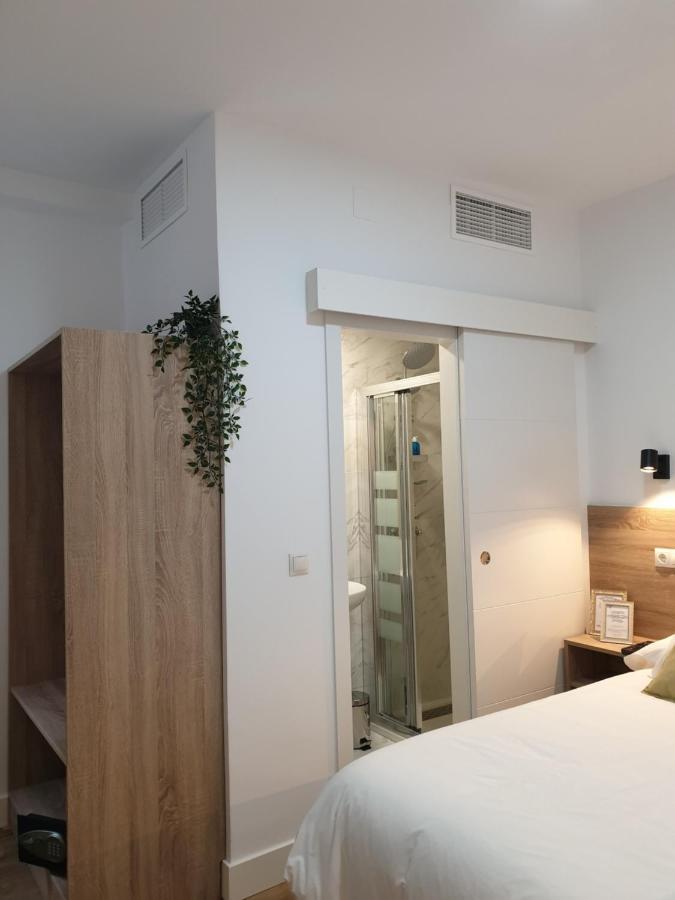 Norte Oviedo Rooms Madrid Extérieur photo