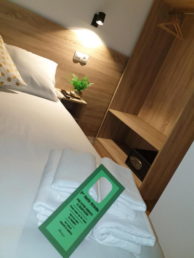 Norte Oviedo Rooms Madrid Extérieur photo