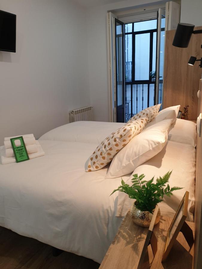 Norte Oviedo Rooms Madrid Extérieur photo